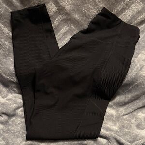 Old Navy Black Ribbed High-Waisted Leggings